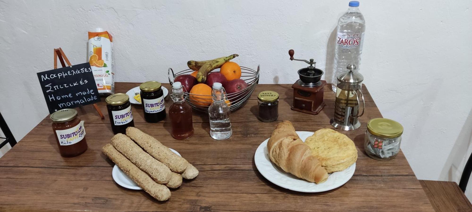 Villa Sofita With Tzakouzi Maroulás 客房 照片